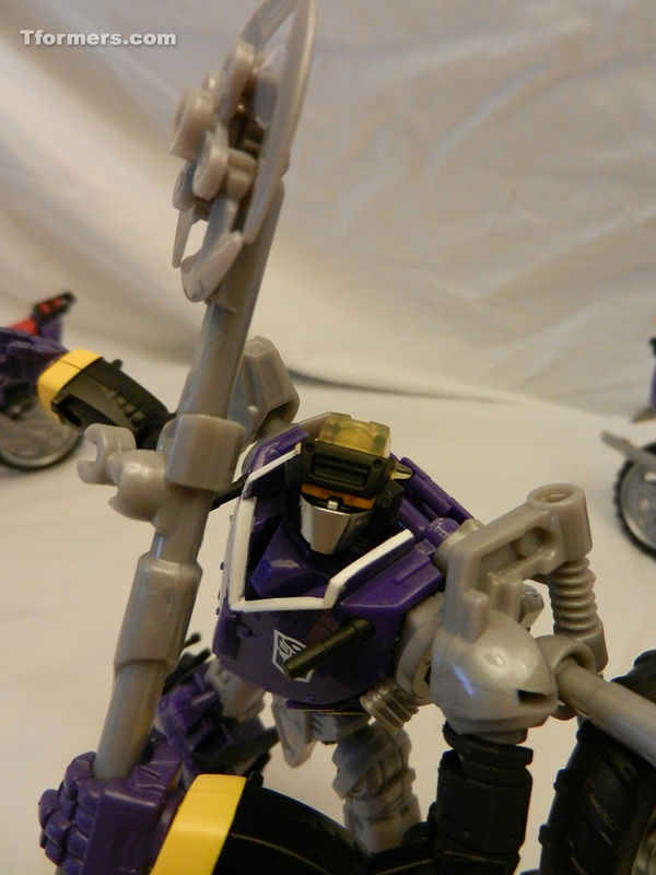 Botcon 2012 Convention Exclusives Junkion Scrap Iron  (24 of 30)